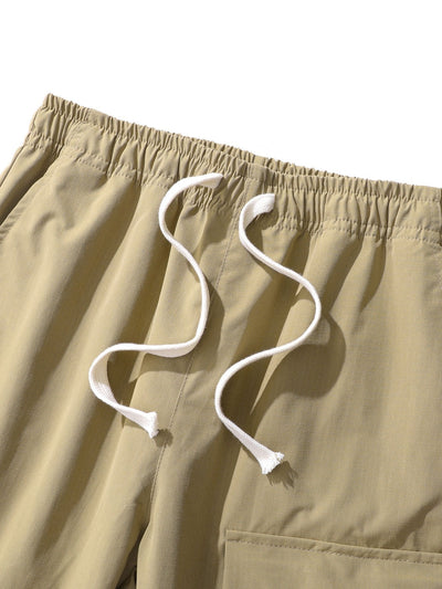 Spodnie z prostymi nogawkami i sznurkiem