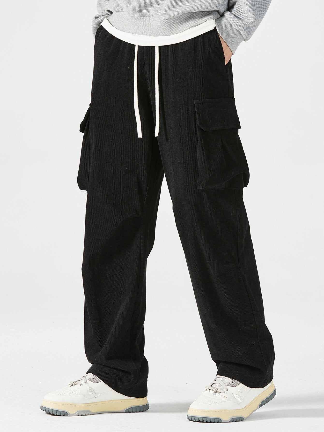 Spodnie Cargo z Cordurowego Materiału