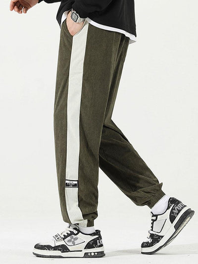 Spodnie dresowe z paskiem po bokach z korduroy